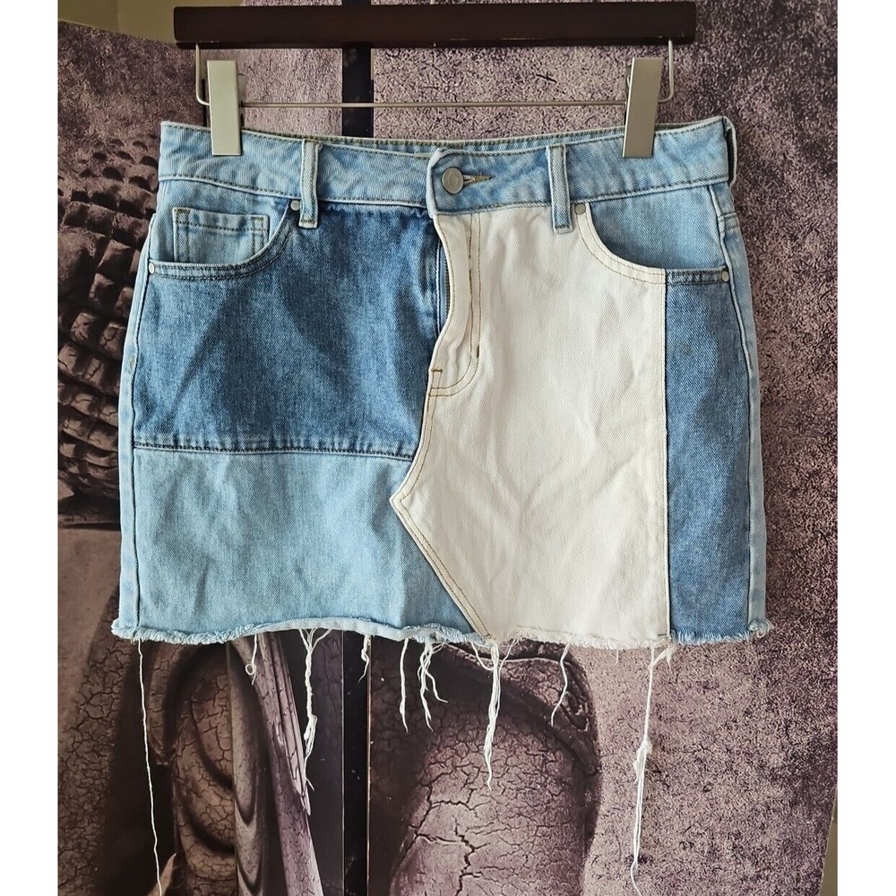 PACSUN Colorblock‎ Blue Denim Frayed Hem Mini Skirt Casual Fun Size 28